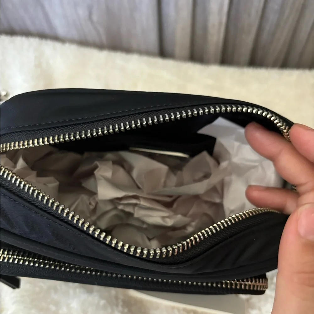 🎉NWT 🎉Tory Burch Mini Nylon Camera Crossbody Bag